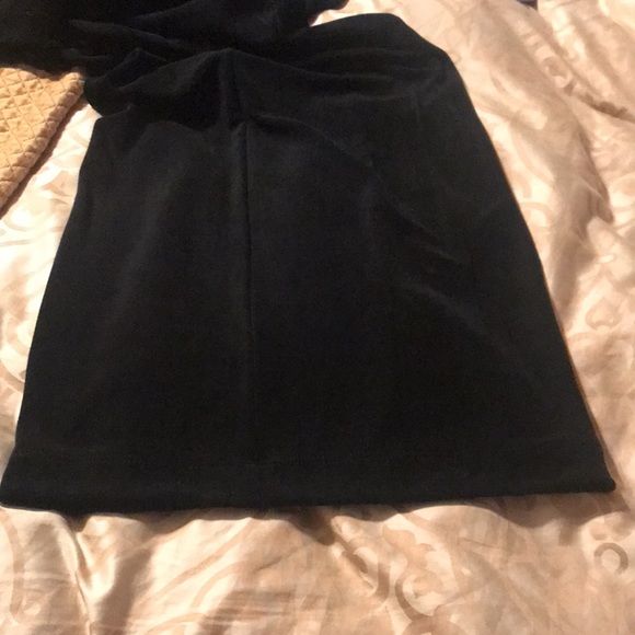 Chico’s size 2 Short(Large)travelers black pants - Picture 3 of 3